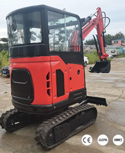 Charger l'image dans la galerie, BAGGER 2.5 T NEUF